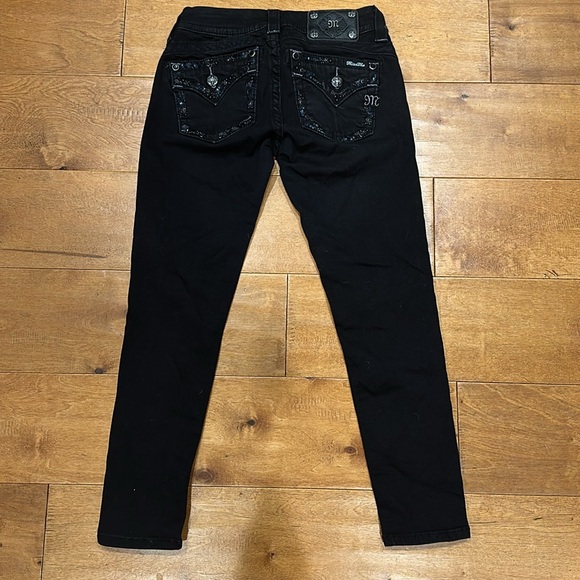 Miss Me skinny jeans - perfect condition none smoking home - Picture 7 of 7